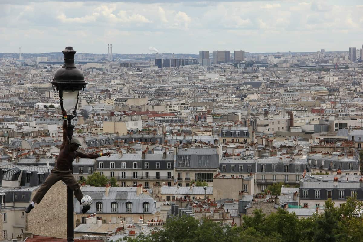 Paris with Kids - what to do in Paris with kids? Montmartre is a nice neighbourhood to spend an afternoon with your kids