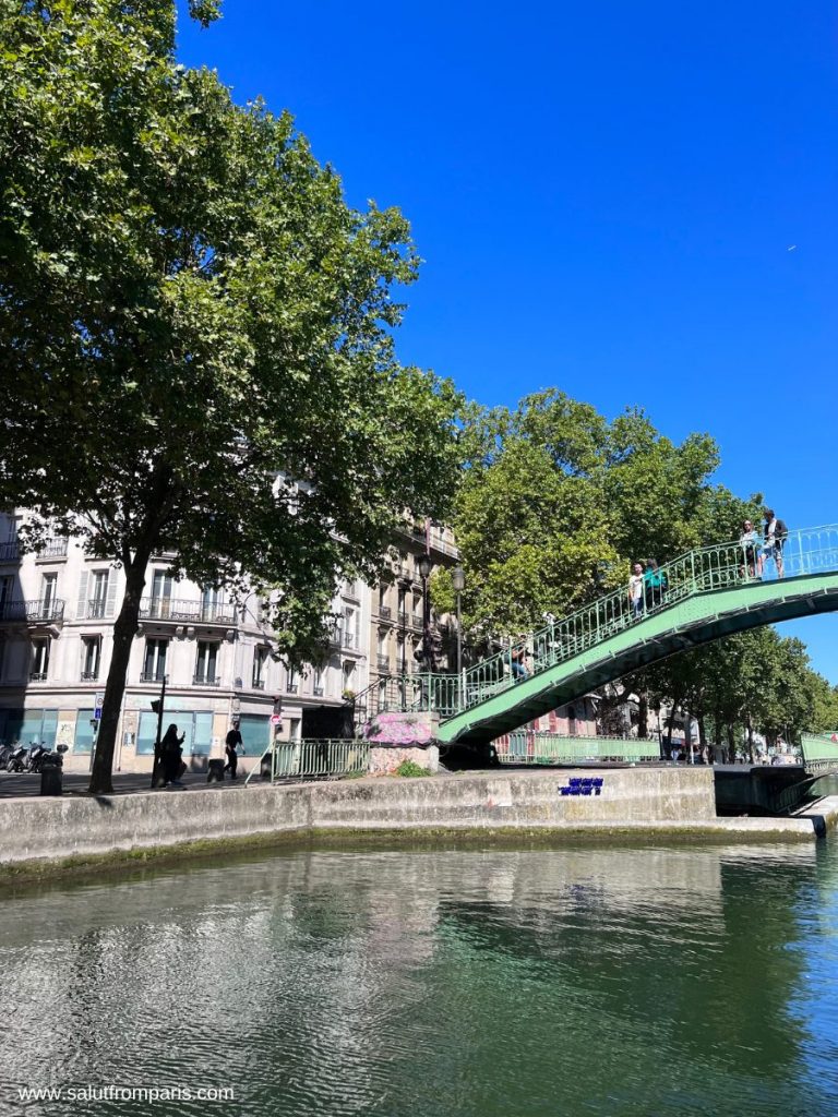 Canal St.Martin in Paris, 10th Arrondissement