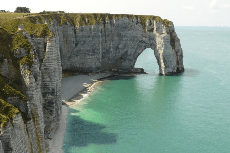 Day trip from Paris to รtretat