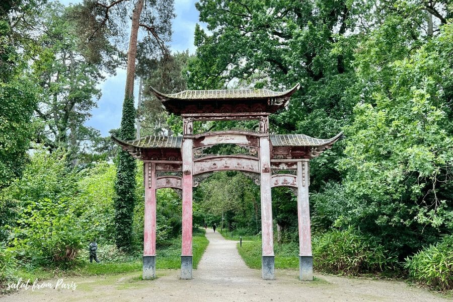 The gate at the entrance of the human zoo