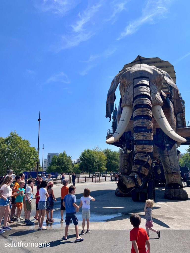 day trip by train from Paris: Nantes and the giant elephant that you can ride