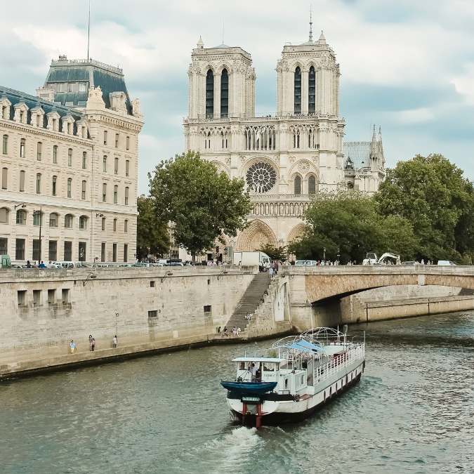 best seine boat tour paris